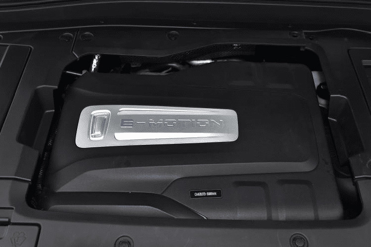 Động cơ tăng áp dung tích 1.5 lít mới sản sinh 169 mã lực và 258 Nm mô-men xoắn cực đại. Nó được ghép cặp với một hộp số sàn 6 cấp hoặc hộp số ly hợp kép 7 cấp.