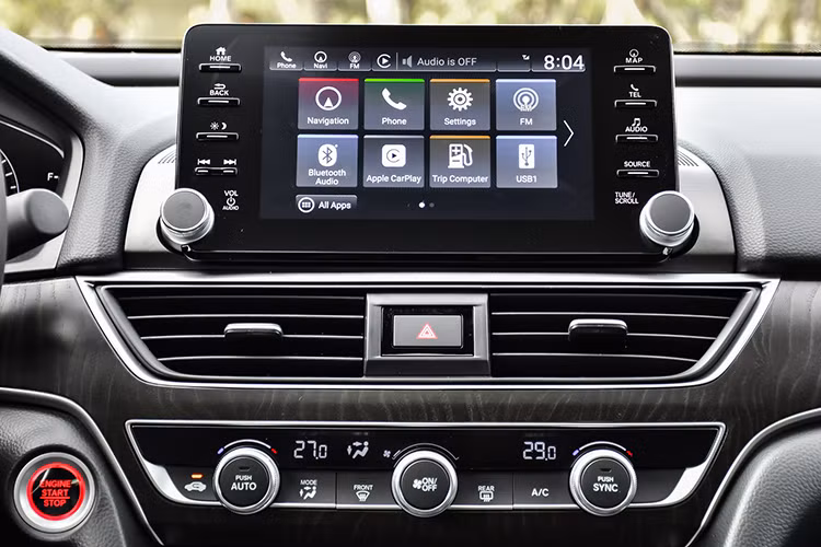 Gia xe Honda Accord cham day voi muc giam ky luc 220 trieu dong-Hinh-7