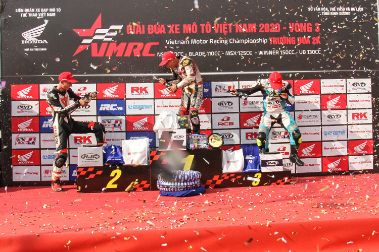 Kết quả Chặng 3 Giải đua xe Mô tô Việt Nam 2020 các hạng mục như sau - Hạng mục NSF 100: Nhất; Nguyễn Tôn Anh Phú (số đeo 10), Nhì; Lưu Trường Bảo (số đeo 9) và Ba là Trần Lê Minh Tú (số đeo 14). Hạng mục Blade 110: Nhất; Phan Minh Phụng (số đeo 26), Nhì; Nguyễn Chí Hiếu (số đeo 31), Ba; Lê Hoàng Khang (số đeo 25).