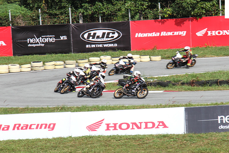 Ở chặng đua này, Đông Nghi đã khẳng định phong độ của mình ngay từ những vòng thi đầu tiên đã vượt qua đối thủ và giành vị trí đầu tiên với tổng số 16 điểm. Trong khi đó, Ngọc Nhân và Trường Giang cạnh tranh không khoan nhượng cho vị trí thứ 2, hai tay đua liên tục hoán đổi vị trí, "ăn miếng trả miếng" đầy gat gắt cho đến kết thúc. Người giành chiến thắng là Trường Giang cách biệt với vị trí thứ 3 của Ngọc Nhân chỉ vài giây.