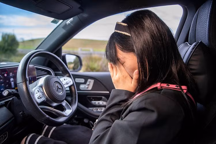 Mercedes-Benz cua nu khach hang phai sua toi 20 lan trong 2 nam-Hinh-3