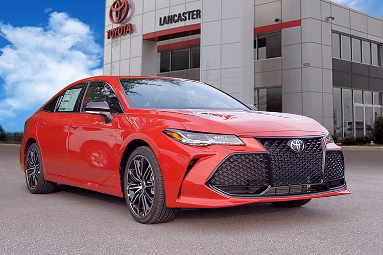 Toyota Avalon sap bi 