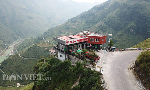 Ha Giang: Hop thuc hoa cho “gai be tong” tren dinh Ma Pi Leng?-Hinh-2