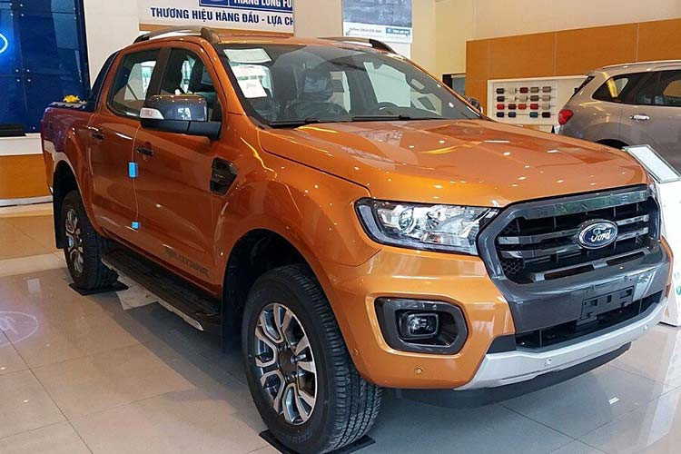 Với thành tích 1.536 xe bán ra trong tháng, Ford Ranger vẫn là một trong những gương mặt được nhiều khách hàng Việt yêu thích và lựa chọn. Đồng thời, đây cũng là mẫu xe bán tải bán chạy nhất phân khúc tại Việt Nam. Trong suốt một năm 2019 vừa qua hãng xe Mỹ đã giao đến tay người tiêu dùng 13.319 xe Ranger.