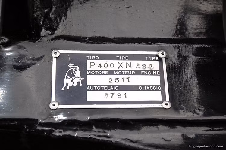 Miura Jota SVR là mẫu xe mang tính cách mạng để cho ra đời hàng loạt những "siêu bò" của Lamborghini ngày nay.