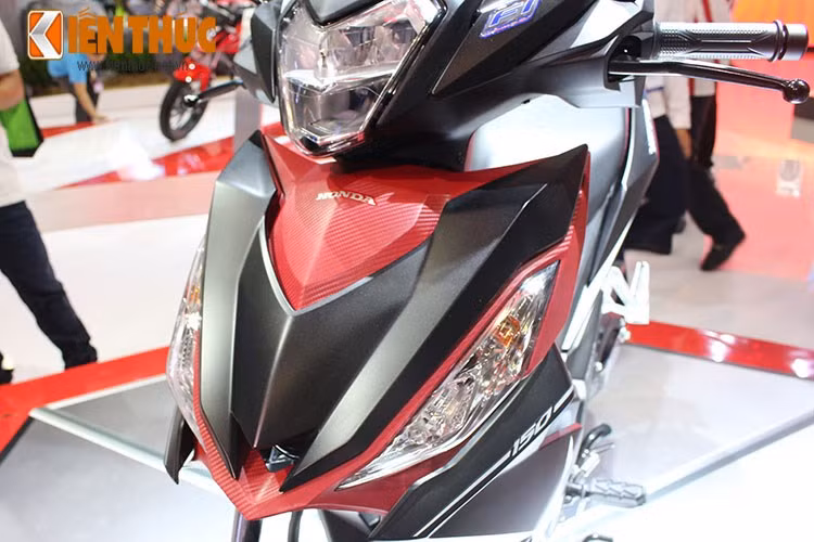 Về ngoại hình, nếu so sánh Honda Winner 150 với đối thủ cùng phân khúc là Yamaha Exciter, thiết kế của xe gọn gàng và có những đường nét sắc cạnh, để tạo cảm giác mạnh mẽ và như linh hoạt nhưng có vẻ "hiền" hơn so với đối thủ.