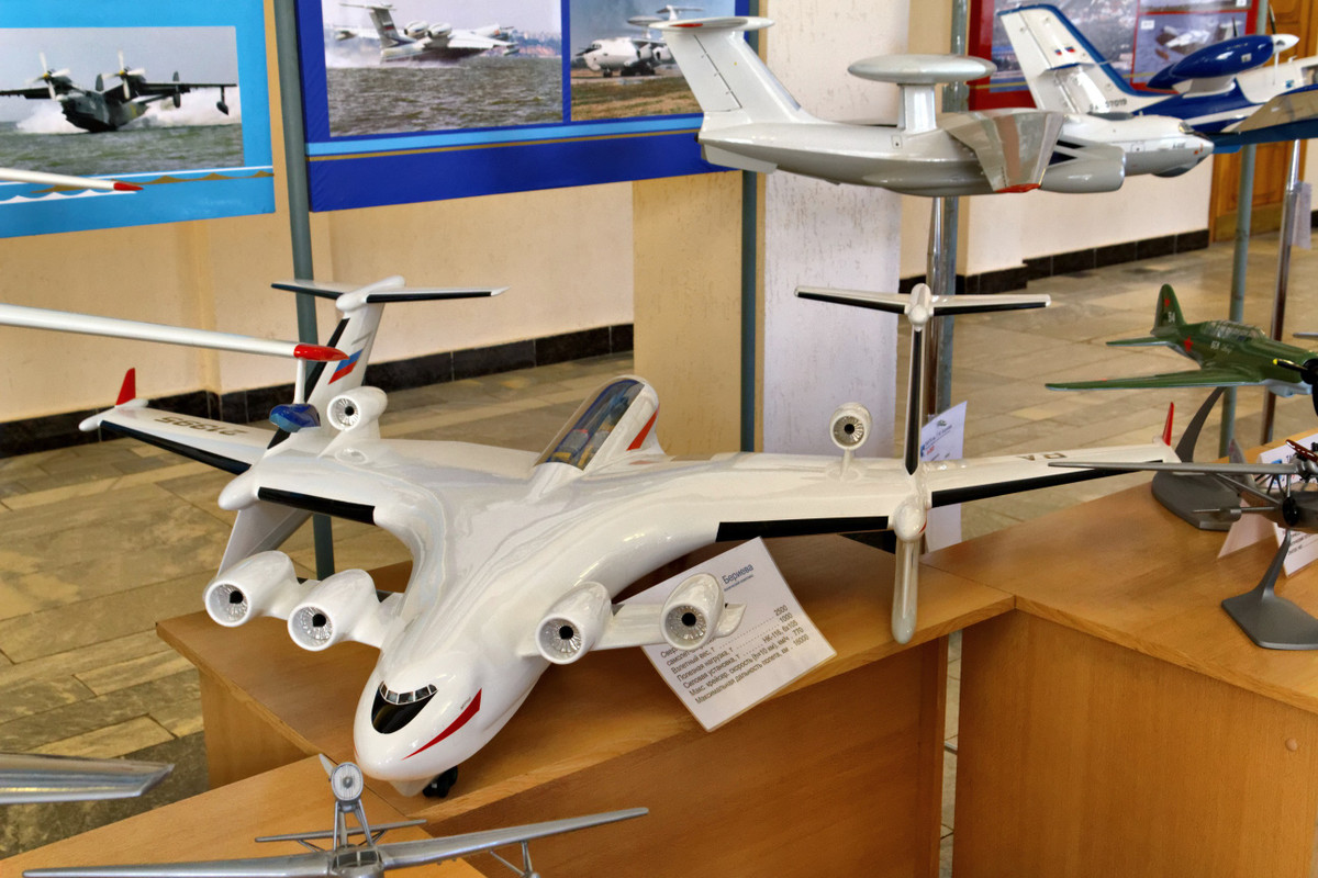 Điều này càng trở nên bất khả thi khi ngành công nghiệp chế tạo động cơ của Nga chưa thể thay thế Ukraine, trong khi đó ngay cả Kiev cũng chẳng chế tạo nổi động cơ siêu lớn cho chiếc máy bay lưỡng cư trên.