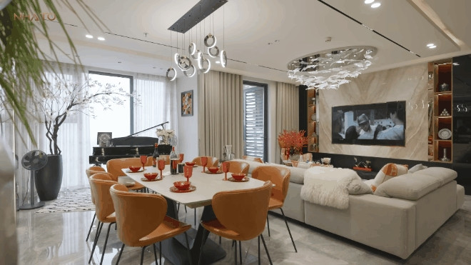 Không gian nào trong nhà cũng rộng rãi, hiện đại. Tổng thời gian hoàn thiện ngôi nhà khoảng 1 năm. Ảnh chụp màn hình