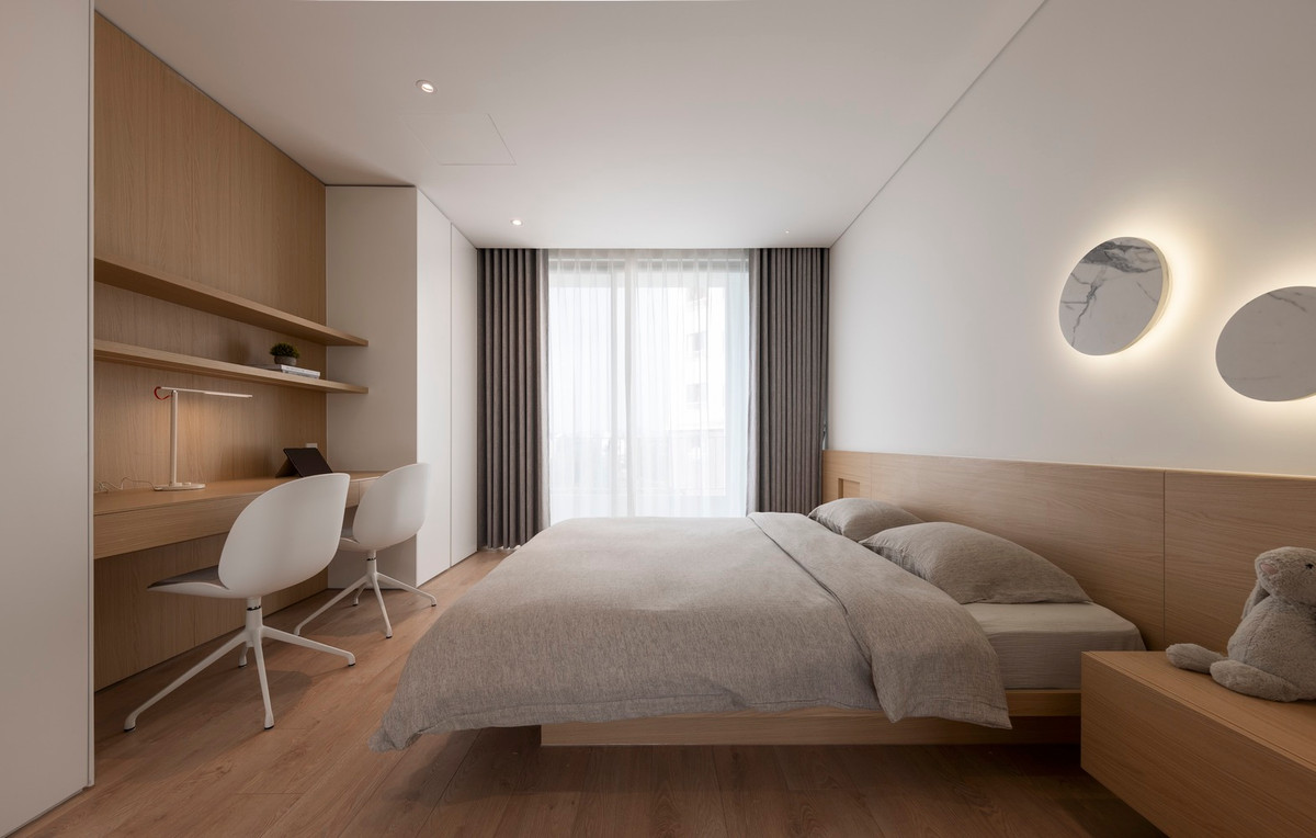 Phòng ngủ hiện đại, ngập tràn ánh sáng. Ảnh: Nguyễn Thái Thạch