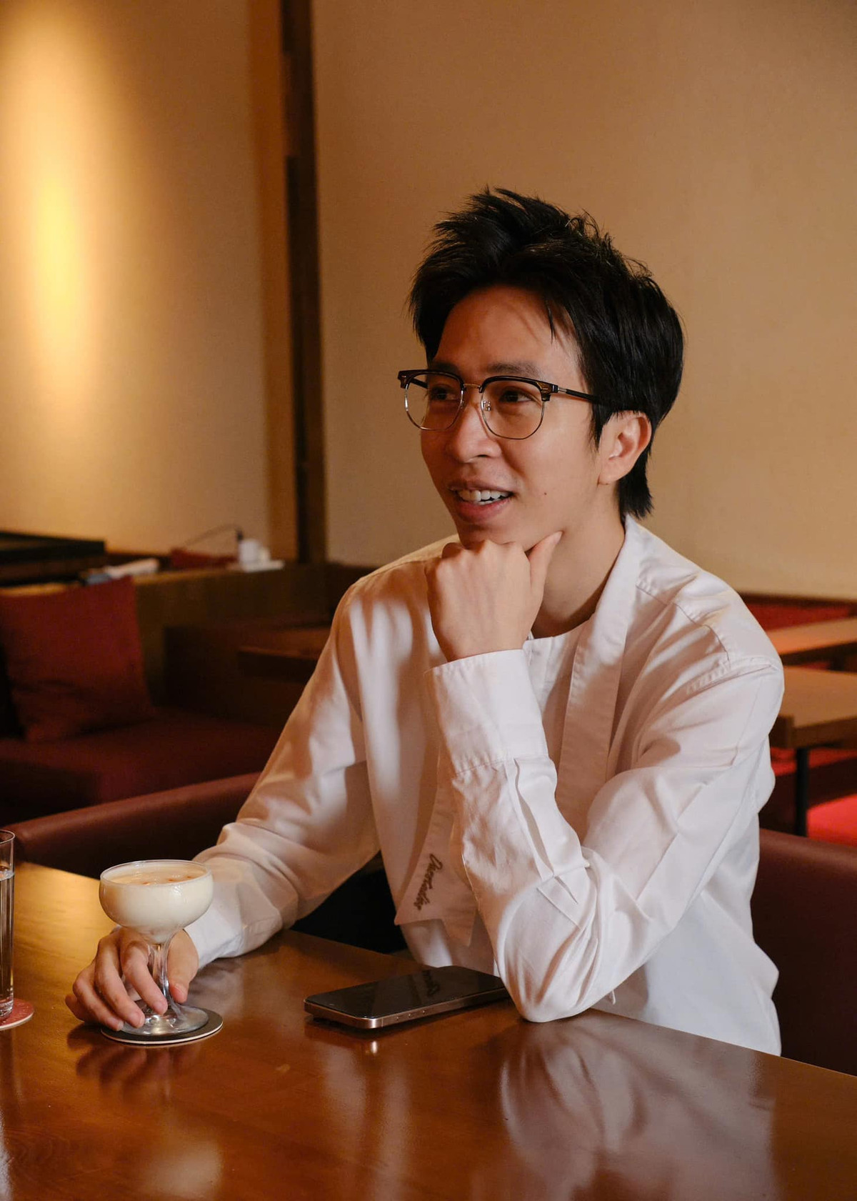 ViruSs (tên thật Đặng Tiến Hoàng, sinh năm 1988), được gọi là "thiếu gia nhạc viện” vì trưởng thành trong gia đình có truyền thống âm nhạc. Ảnh: FBNV