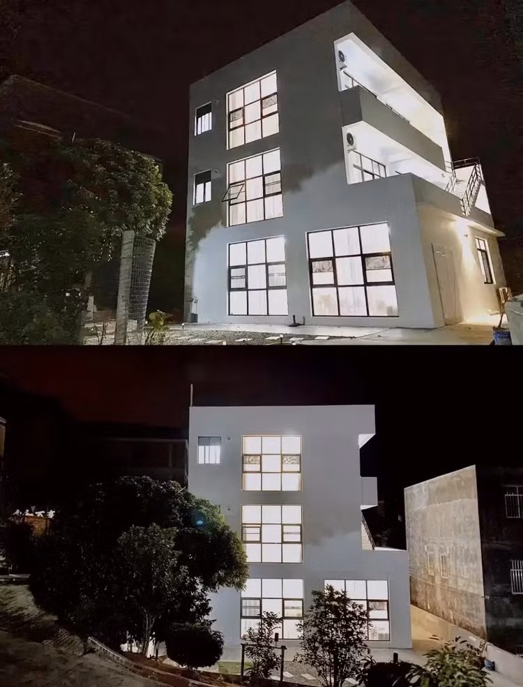 Khi màn đêm buông xuống, ánh đèn trong sân vườn bật sáng, tựa như dải ngân hà trên bầu trời rơi xuống đẹp mê mẩn. Ảnh: Sohu