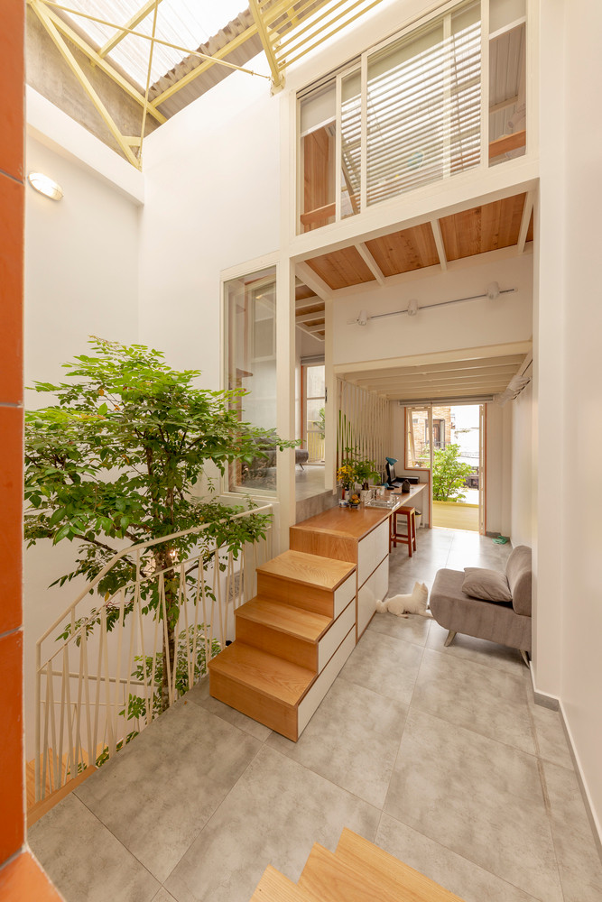 Đây được xem là thách thức đối với đơn vị thiết kế trong điều kiện thời tiết Sài Gòn nắng nóng quanh năm. Ảnh: Thiết Vũ