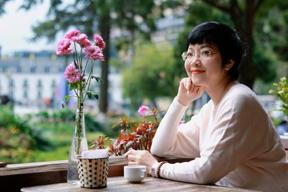 Mới đây, MC Thảo Vân chia sẻ do bất cẩn không khoá cửa nên trộm vào nhà lấy đi 10 chiếc đồng hồ. Thảo Vân cho biết sẽ cho lắp camera. Ảnh: FB Thảo Vân