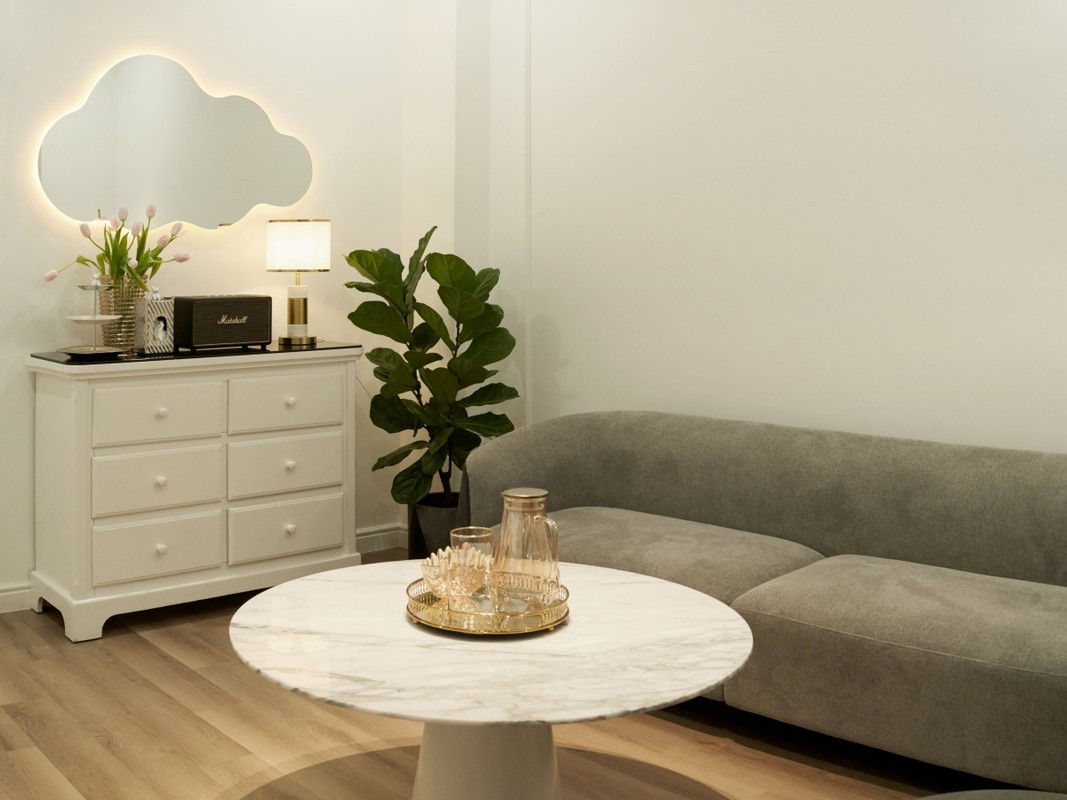 Góc nhà Diệp Lâm Anh thưởng trà, thư giãn. Ảnh: House n Home