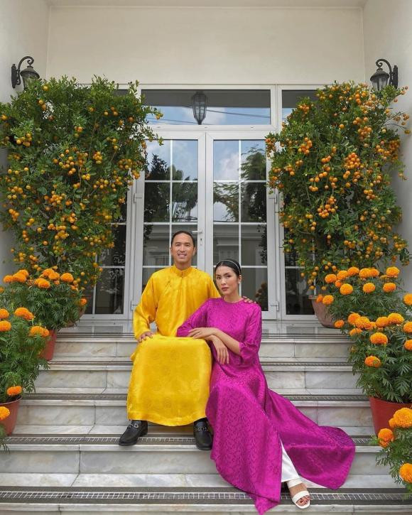 Mỗi dịp đến Tết, biệt thự nhà Tăng Thanh Hà lại ngập tràn màu sắc. Ảnh: FBNV