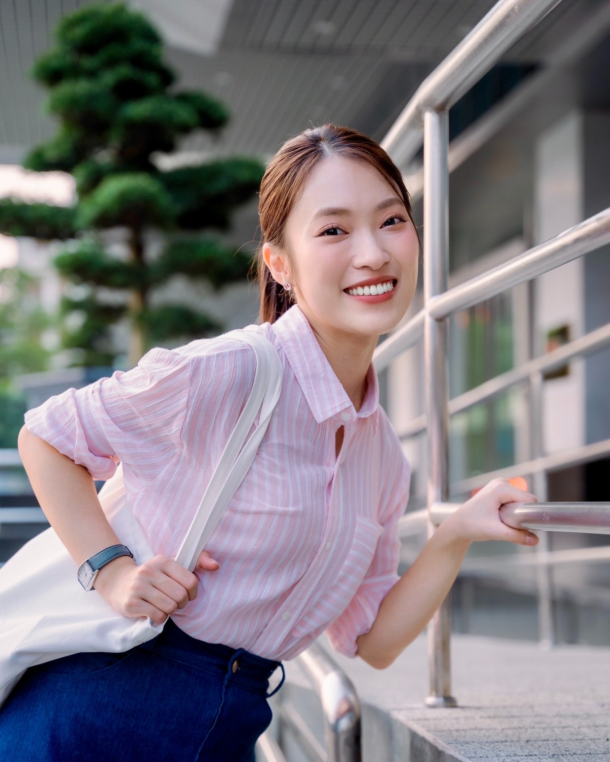 Trước đó, trong một video tổng kết 50 điều làm được trong 10 năm, Khánh Vy từng hé lộ chiếc ô tô đầu tiên mua được vào năm 2018. Ảnh: FB Khánh Vy