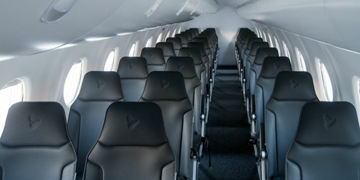 Thiết kế khoang máy bay rộng rãi, thoải mái. Mỗi người được mang hành lý nặng tới 25 kg. Ảnh: Heartaerospace