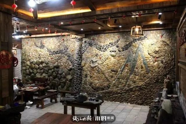 Người đàn ông “nhặt” 60.000 viên đá xây biệt thự 6 tỷ - Hình 4 Nguoi dan ong “nhat” 60.000 vien da xay biet thu 6 ty-Hinh-4