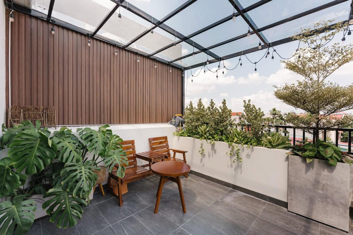 Sân thượng được thiết kế thành không gian thư giãn lý tưởng. Ảnh: FB Quế Vân