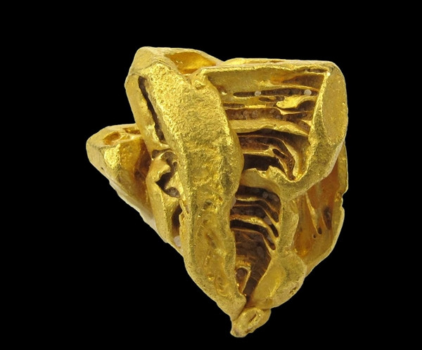 Tuy nhiên, tinh thể vàng tự nhiên lớn nhất thế giới, nặng 7,7 ounce được tìm thấy cách đây nhiều thập kỷ ở Venezuela. Ảnh: iRocks