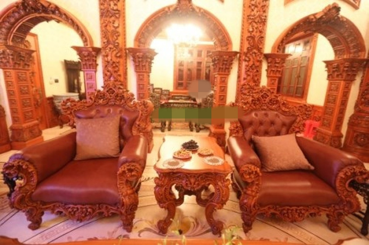 Nội thất toàn gỗ quý hiếm. Ảnh: Một thế giới