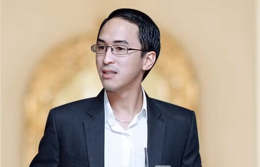 Sau khi tốt nghiệp đại học ở Philippines, Louis Nguyễn sang Mỹ học Thạc sĩ ngành Quản trị kinh doanh tại Đại học Georgetown (Washington DC). Ảnh: IPPG