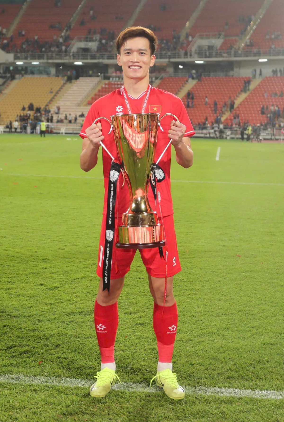 Hoàng Đức dự kiến sẽ thuê thiết kế nội thất và hoàn thành các công đoạn trang trí để chuyển vào ở sau dịp Tết Nguyên Đán. Ảnh: FB Hoàng Đức