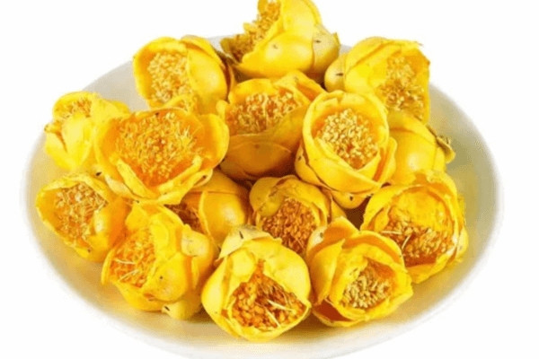 Một số công trình nghiên cứu cho thấy, trà hoa vàng có công dụng tốt với sức khỏe như găn ngừa ung thư, chống oxy hóa, chống độc, ức chế khối u, giảm stress...Ảnh: Internet