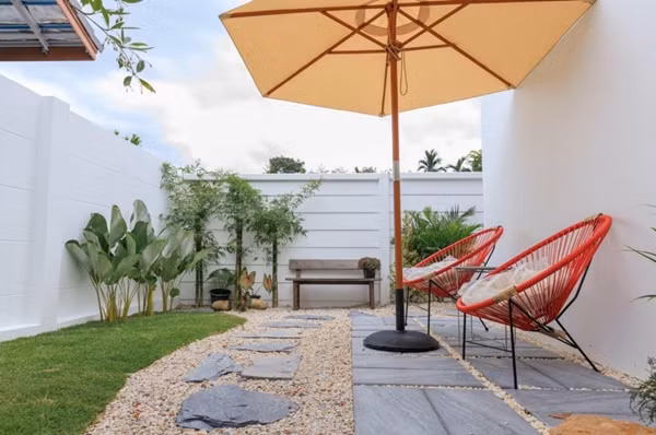 Góc nghỉ ngơi, thư giãn trong khu vườn. Ảnh: Thesmartlocal