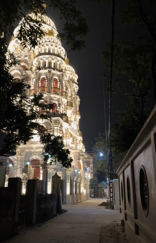 Gia chủ mất 2 năm để xây dựng tòa nhà và cuối năm 2024 mới chính thức hoàn thiện. Ảnh: @llyn1110