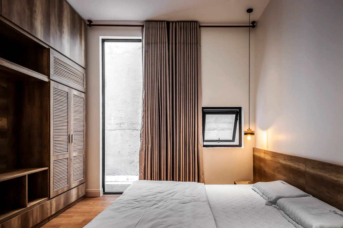 Tầng 2 và tầng 3 là phòng làm việc và phòng ngủ master. Ảnh: Bùi Minh Quốc