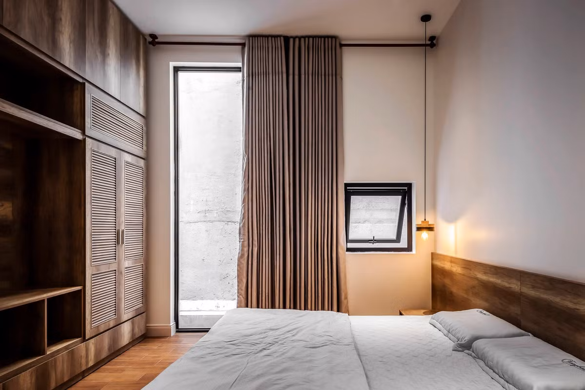 Tầng 2 và tầng 3 là phòng làm việc và phòng ngủ master. Ảnh: Bùi Minh Quốc