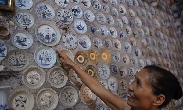 Theo bà Hồ Thị Nga - vợ ông Trường, tâm nguyện của chồng bà là muốn giữ gìn nét đẹp văn hóa của đất nước. Ảnh: Vietnamnet