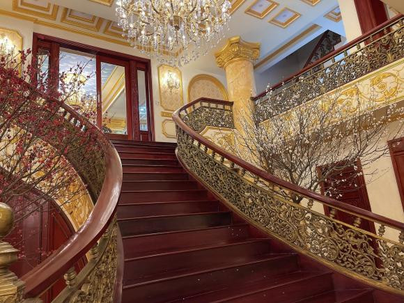 Điều đáng ngạc nhiên là, trong quá trình xây dựng, gia chủ đã không ít lần đập đi xây lại để đạt được sự hoàn hảo như ý muốn. Ảnh: Facebook