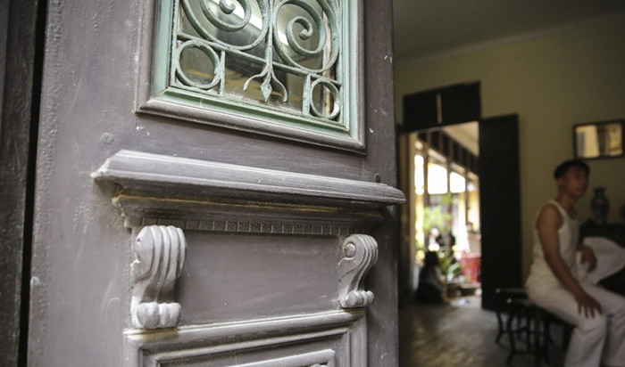 Hầu hết nội thất đều nhập khẩu từ châu Âu hoặc Hồng Kong. Ảnh: Dân Việt