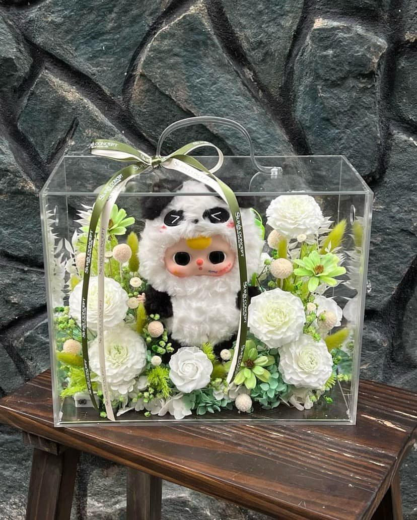 Baby Three là món đồ chơi từ Trung Quốc. Theo đó, những nhân vật bằng bông có khuôn mặt tròn cùng biểu cảm đáng yêu, phong phú, ngoại hình ngây thơ và thân thiện, thường được thiết kế theo nhiều chủ đề bộ sưu tập: hải sản, cổ tích, bánh ngọt, 12 con giáp...Ảnh: FB Phương Mai