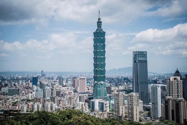 Taipei 101 (ở Đài Bắc) là tòa nhà chọc trời cao nhất Đài Loan và từng là tòa nhà cao nhất thế giới với tổng cộng 101 tầng trên mặt đất và 5 tầng hầm phía dưới. Ảnh: Getty
