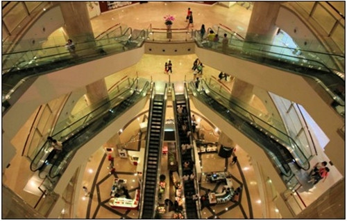 Tòa nhà chọc trời này nằm trên nền móng cực kỳ sâu, với 380 cọc bê tông cốt thép đóng sâu vào lòng đất. Ảnh: Getty