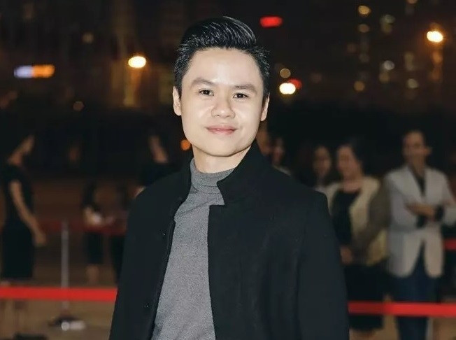 Hơn chục năm về trước, thiếu gia Phan Thành là cái tên nổi đình đám trên mạng xã hội khi sở hữu bộ sưu tập xế sang trị giá tới 100 tỷ đồng. Ảnh: Internet