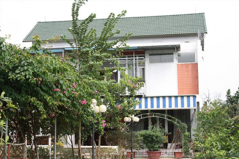 NSND Thanh Hoa gọi căn nhà vườn này là "Tôn gia trang". Ảnh: FBNV