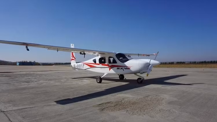 RX4E là máy bay điện hạng thông thường đầu tiên của Trung Quốc, thiết kế theo tiêu chuẩn CCAR-23 - quy định của Trung Quốc về tính đủ điều kiện bay cho các máy bay hạng nhẹ. Ảnh: Simpleflying