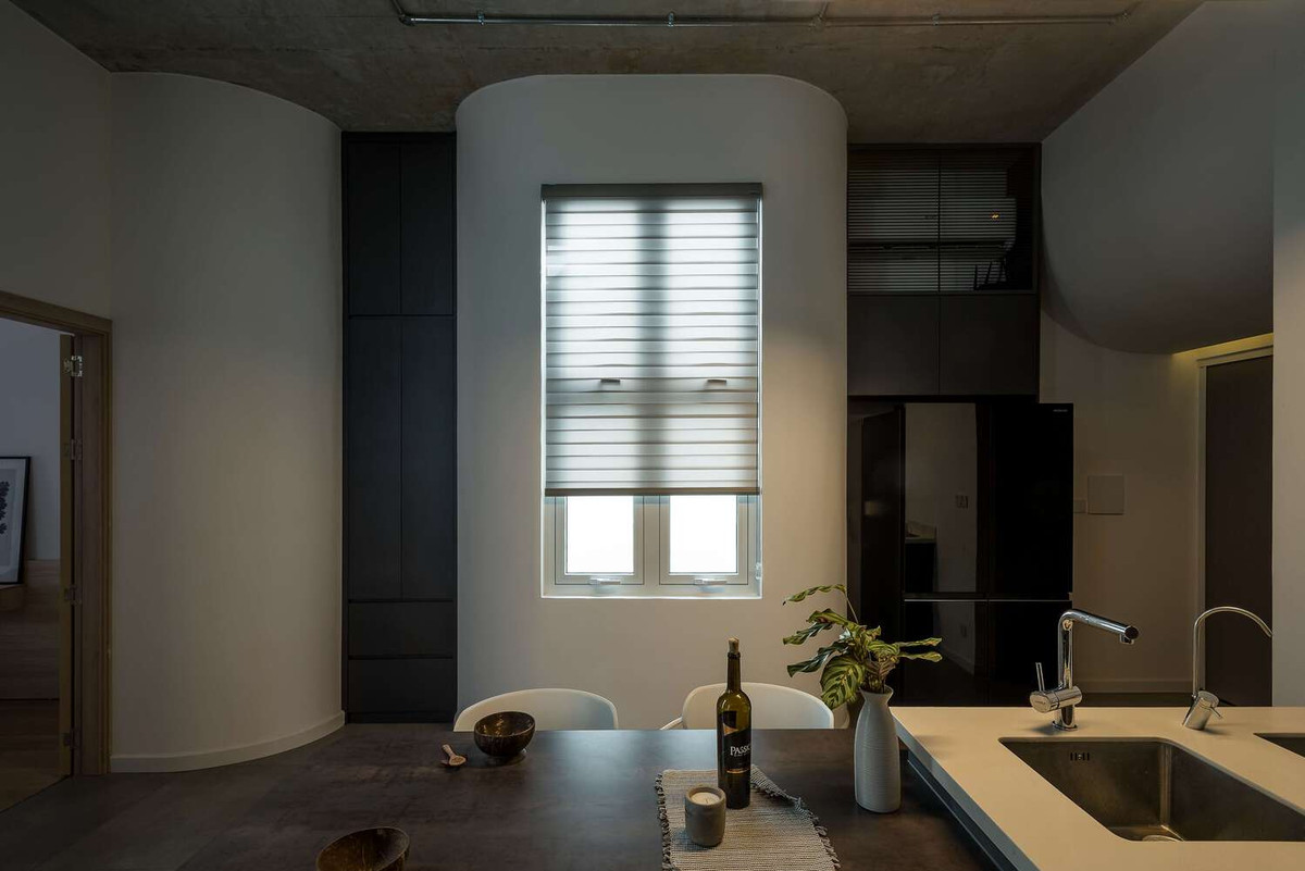 Cả hai căn hộ đều đảm bảo đầy đủ các chức năng cần thiết gồm phòng khách, bếp, phòng ngủ, phòng làm việc, phòng phụ trợ,.... Ảnh: DinhR