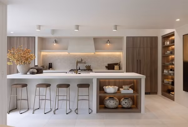 Trong khi đó, nội thất mới với giá thành không quá cao vẫn phù hợp với thiết kế của từng căn nhà sẽ là lựa chọn tốt hơn cho không gian sống mới. Ảnh: Getty