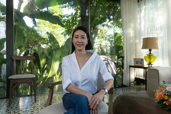 Người đẹp hiện sống cùng gia đình trong căn biệt thự sân vườn rộng 450m2 nằm ở vị trí đắc địa tại Quận 2 (TP HCM). Ảnh: Đàm Gia Bảo/Phunuso