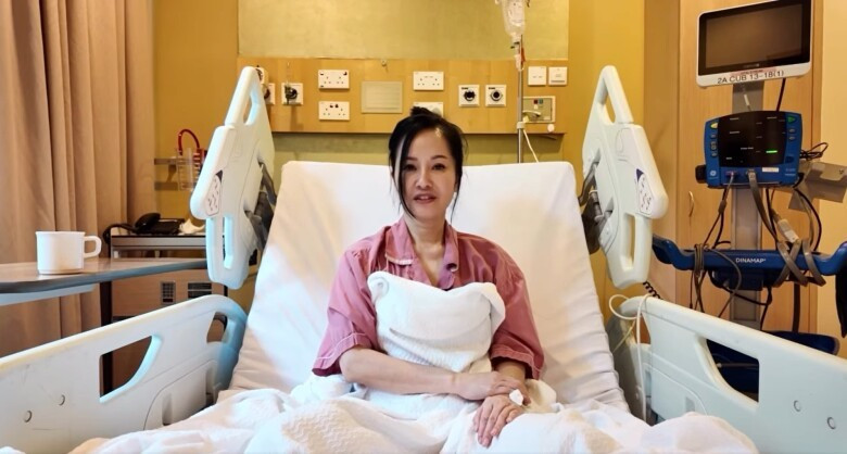 Mới đây, thông tin diva Hồng Nhung vừa trải qua ca phẫu thuật ung thư vú khiến nhiều người bất ngờ. Nữ ca sĩ cho biết sức khoẻ tạm ổn và lạc quan chiến đấu với bệnh ung thư. Ảnh: FBNV