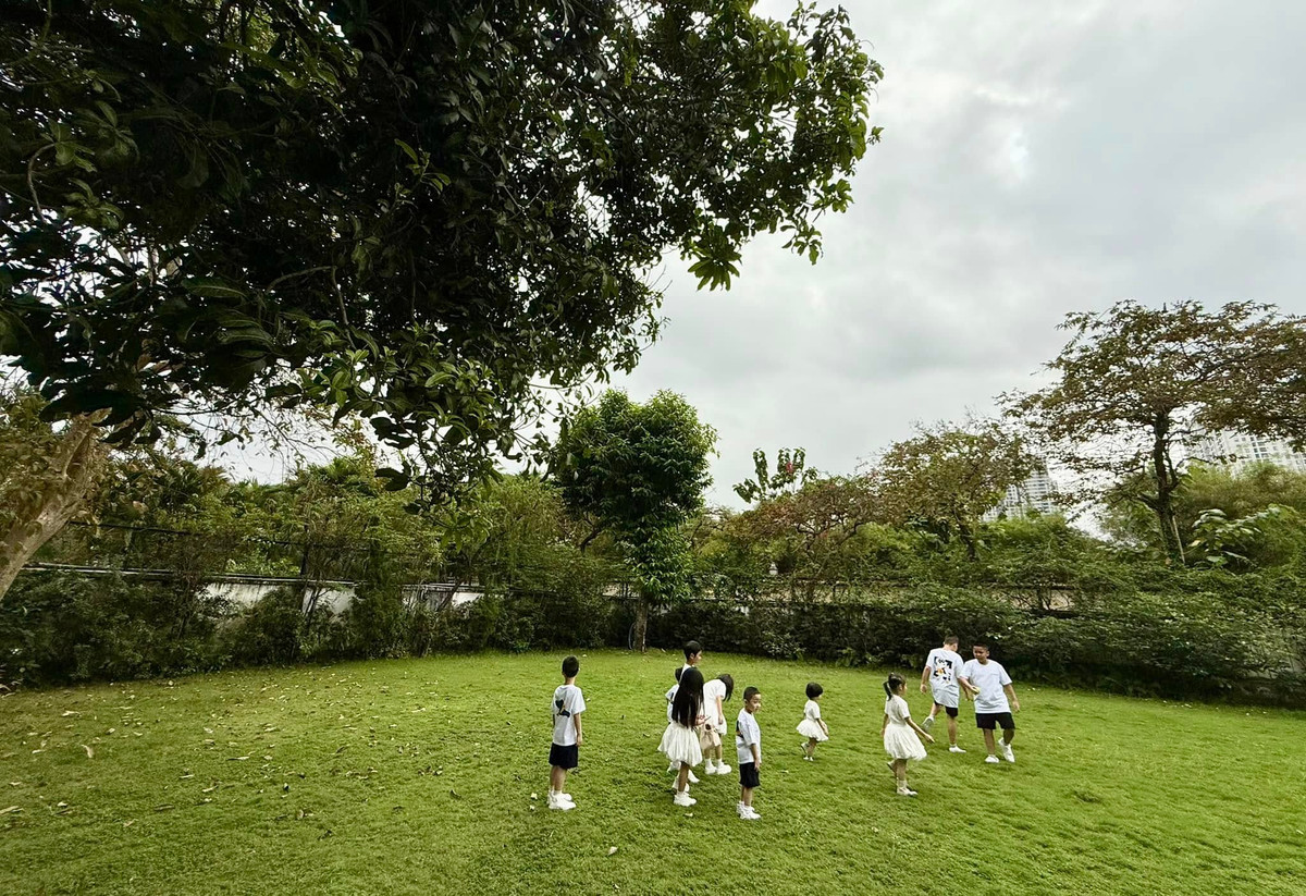 Trong những ngày đầu của năm mới 2025, NTK Đỗ Mạnh Cường thông báo tin vui đã tậu được căn biệt thự rộng tới 2.000m2 tại quận 2 (TP HCM). Ảnh: FB Do Manh Cuong