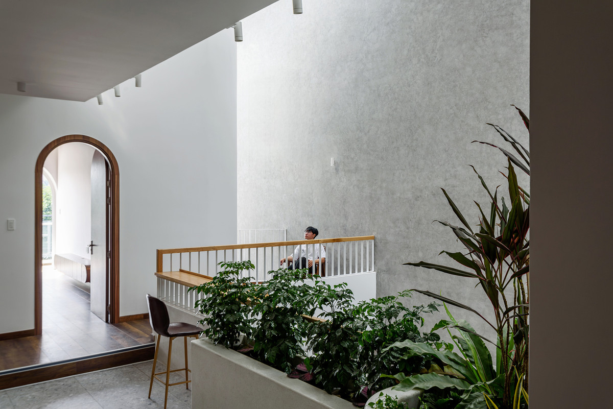 Góc nghỉ ngơi và thư giãn ngay trong nhà. Ảnh: Lonton Studio