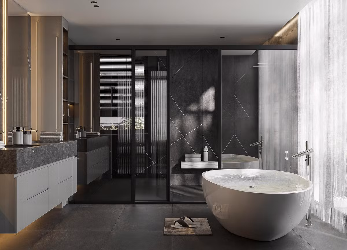 Phòng tắm lớn có bồn tắm hình oval, đặt cạnh cửa kính rộng. Ảnh: FB Hằng Tú