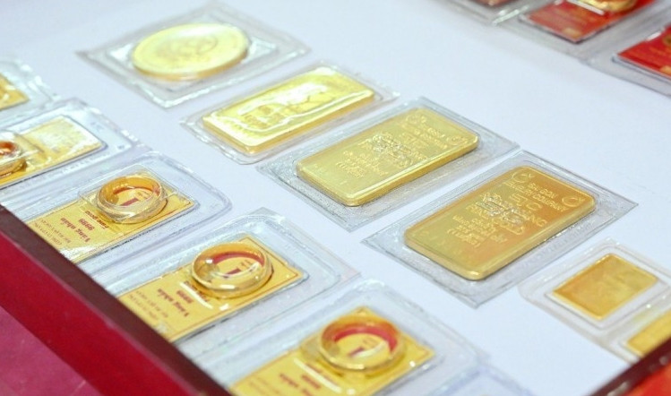 Gia vang hom nay 31/03: Tang vun vut?