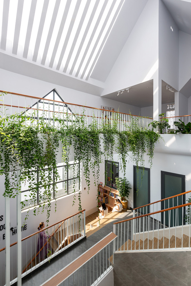 Với thiết kế này, các con có thể dễ dàng tương tác với nhau dù ở khác tầng. Ảnh: Lonton Studio